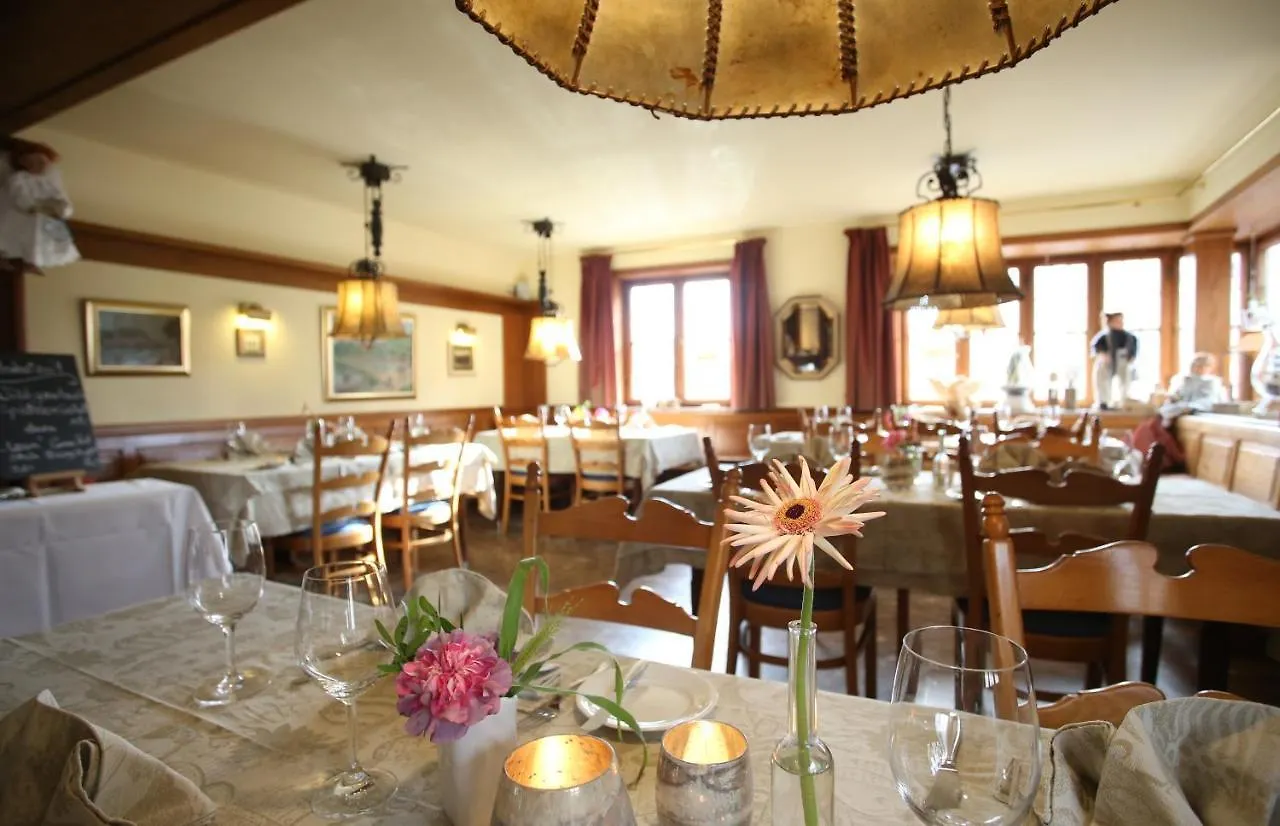 *** Hotell Gasthaus Zur Krone Großheubach Tyskland